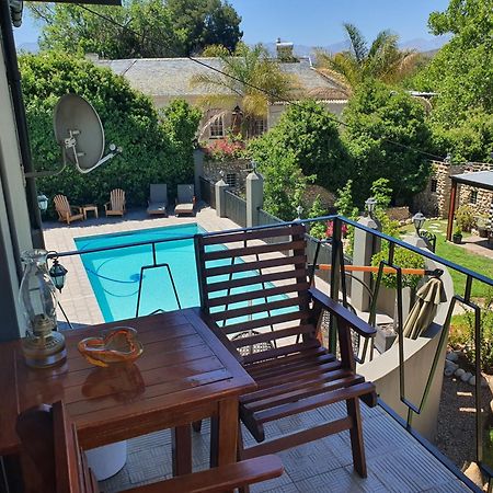 Miles B&B Guest House Oudtshoorn Bagian luar foto