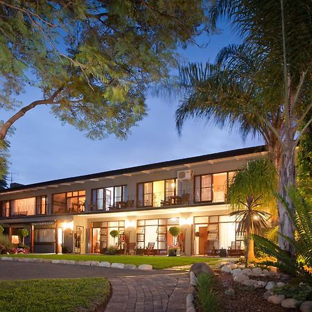 Miles B&B Guest House Oudtshoorn Bagian luar foto