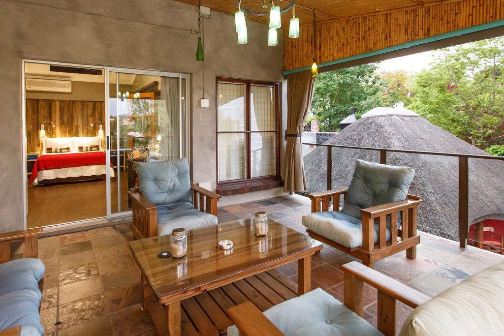 Miles B&B Guest House Oudtshoorn Ruang foto