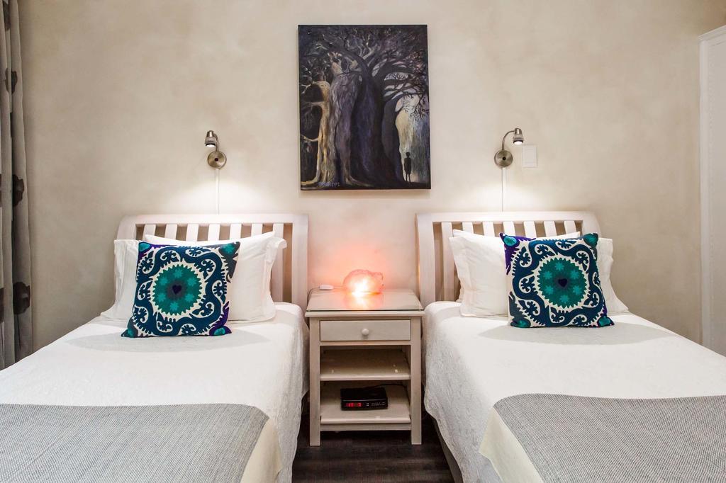 Miles B&B Guest House Oudtshoorn Bagian luar foto